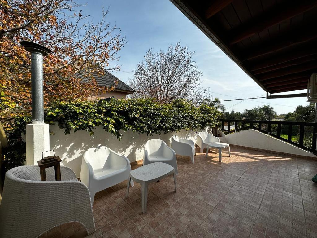 Posada Costa Del Sol Colón Dış mekan fotoğraf